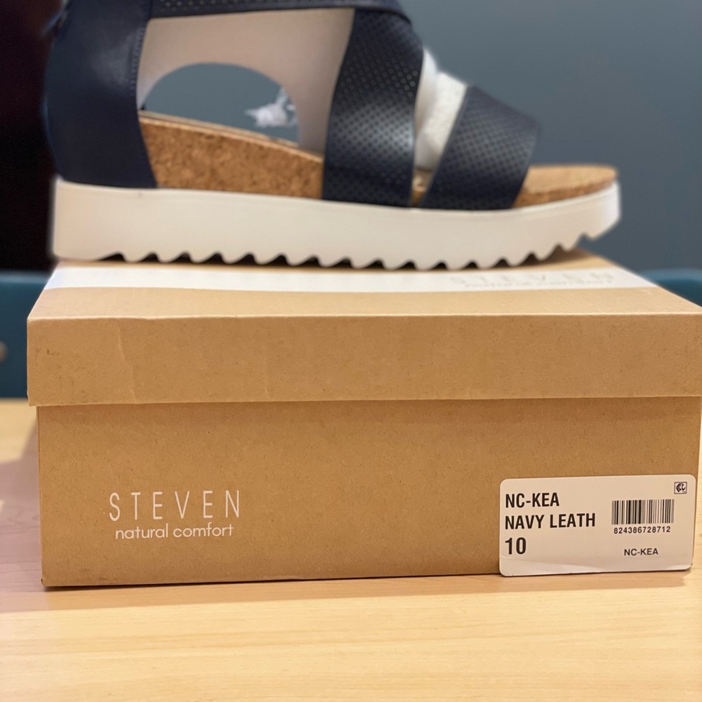 Steven By Steve Madden Tan Shoe Box with White Label